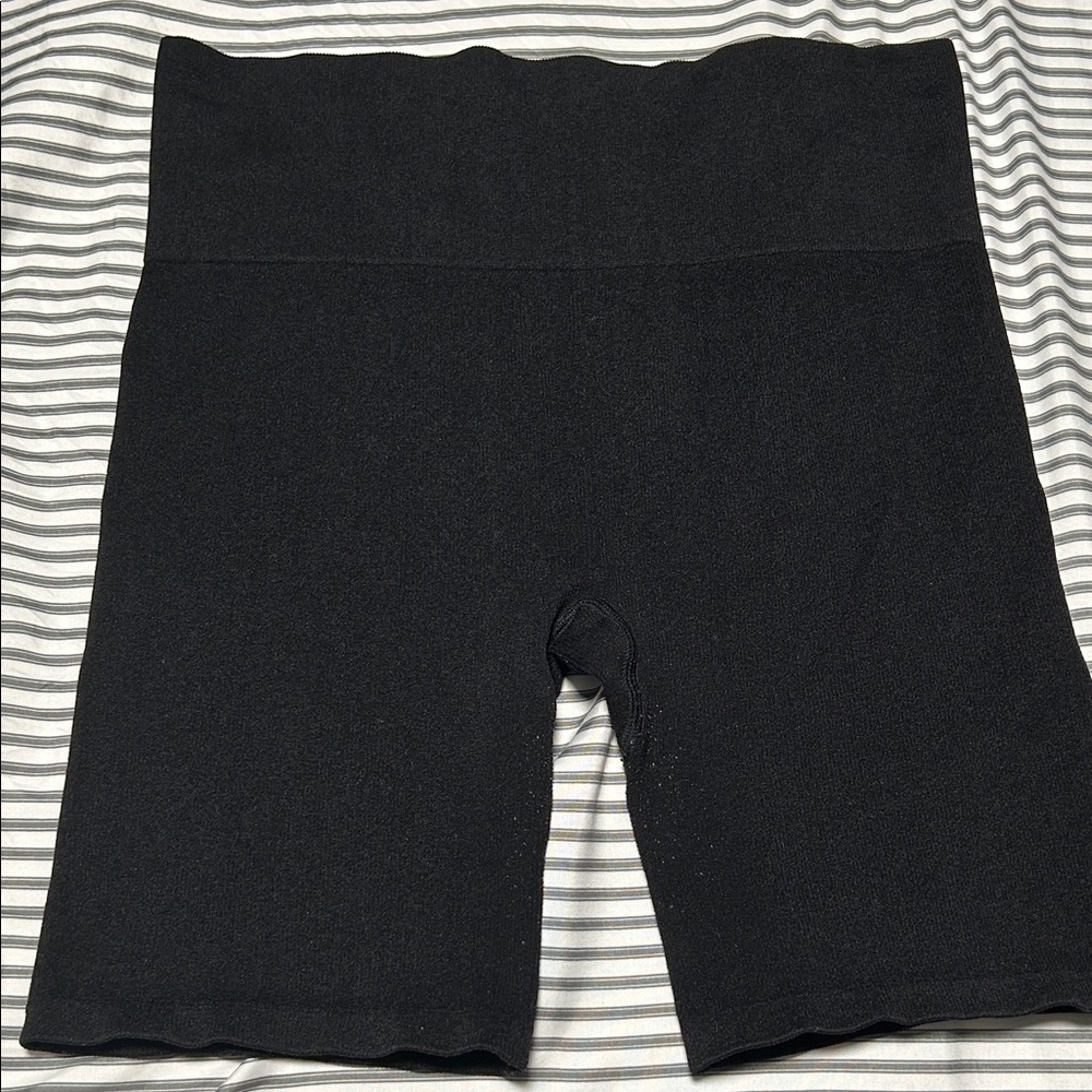 New Balance Women's Dark Bike Shorts